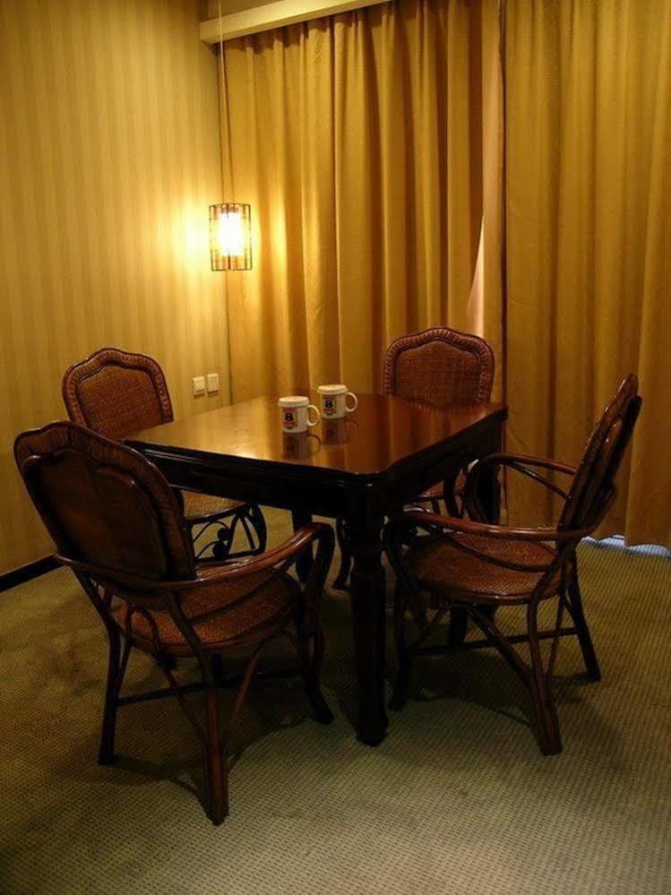 Hotel Super 8 Wenzhou Xingrong Extérieur photo